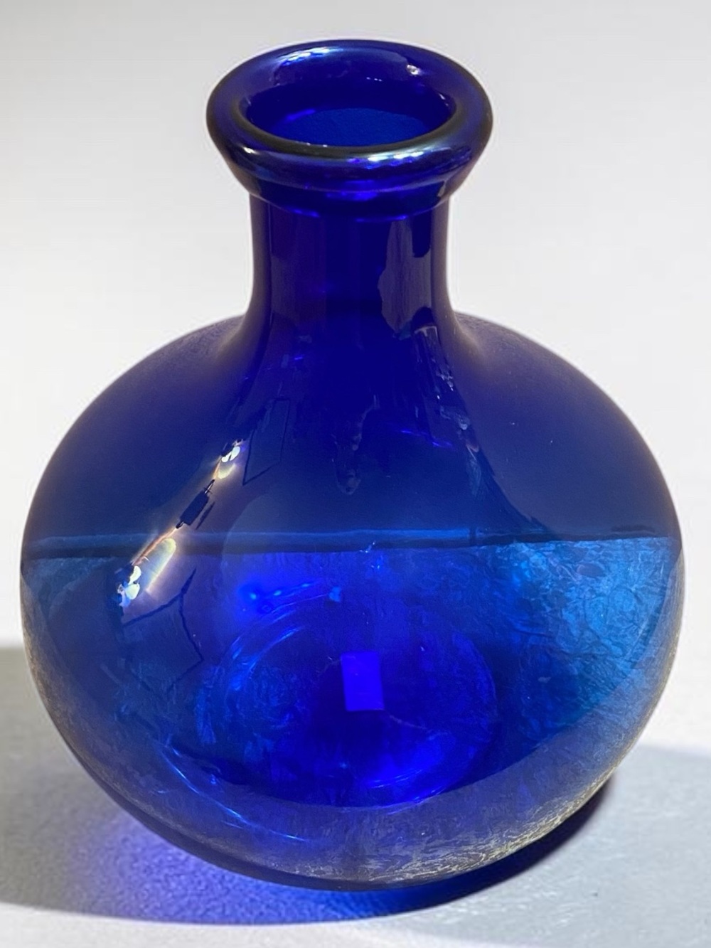 PIER 1 Retired Vintage Hand Blown Glass Floor Vase Large Cobalt Blue